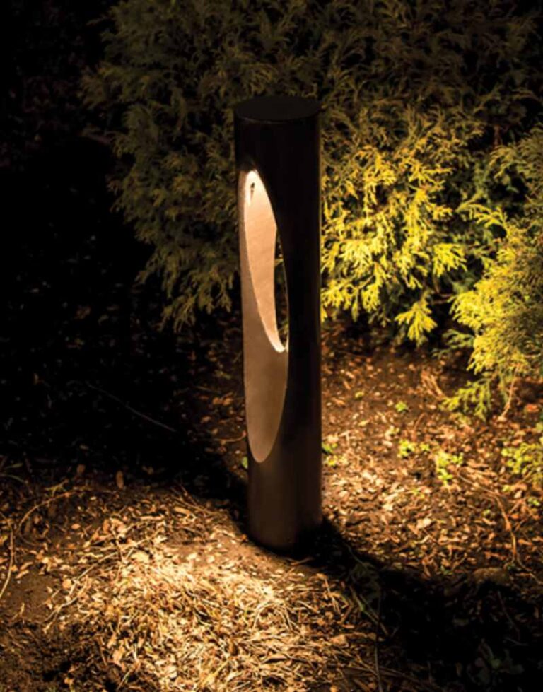 Bollards Architectural lighting Halifax Nova Scotia Lightscapes